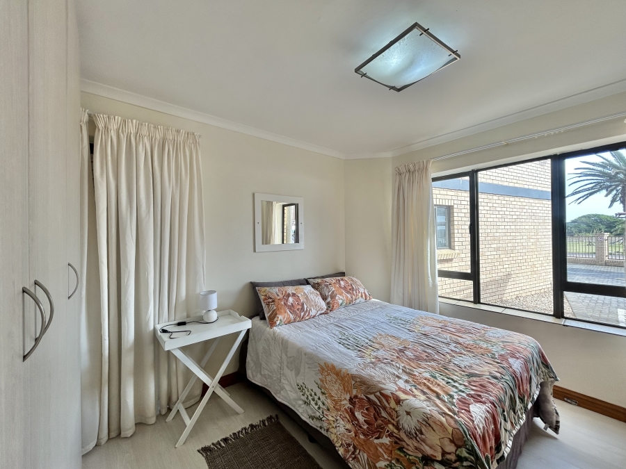 3 Bedroom Property for Sale in Kabeljauws Eastern Cape